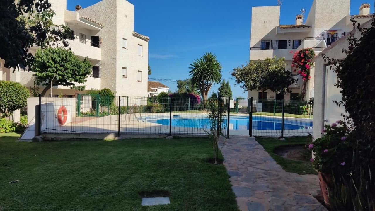 Апартаменты La Cala Playa Ла-Кала-де-Михас Экстерьер фото