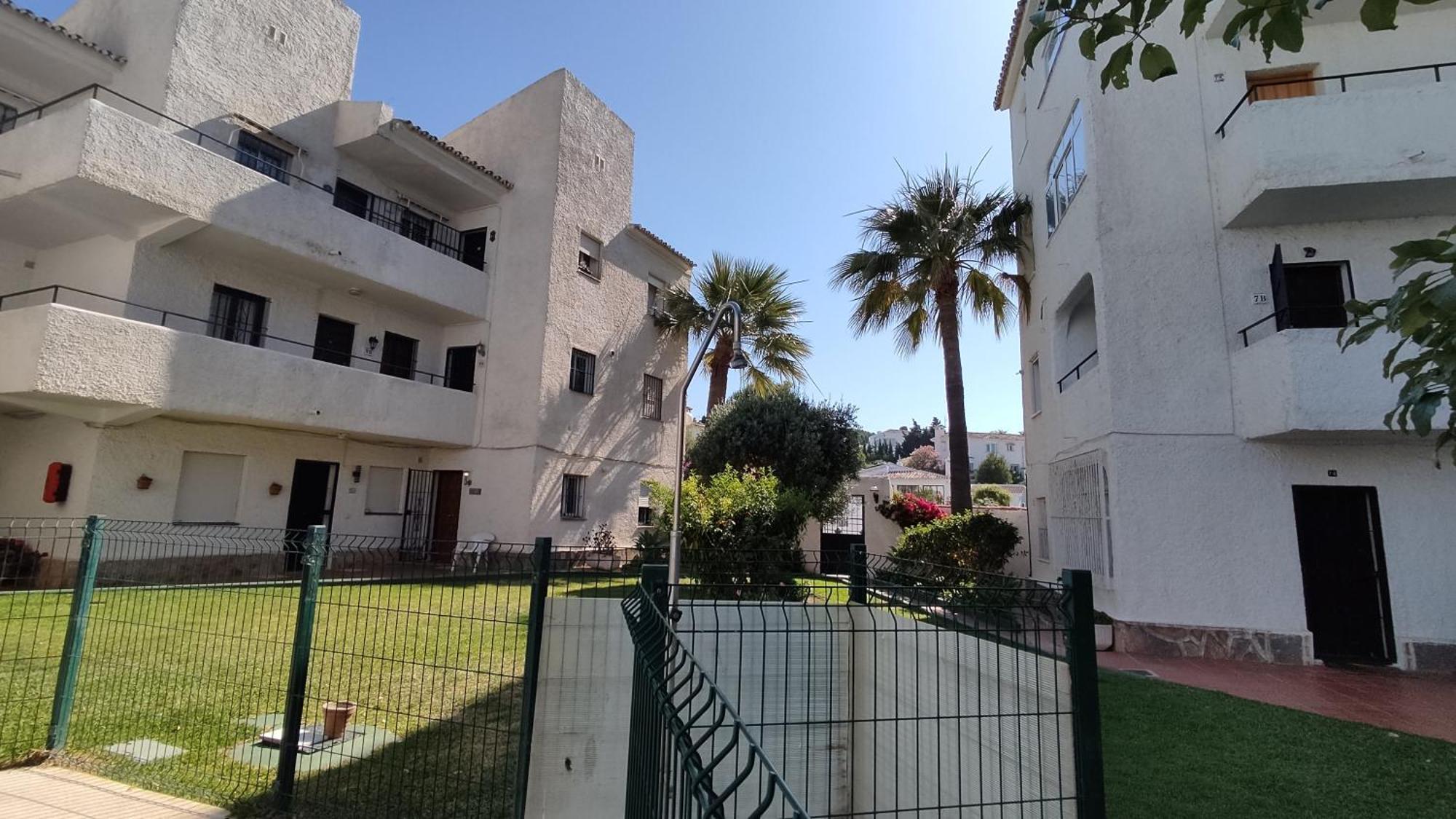 Апартаменты La Cala Playa Ла-Кала-де-Михас Экстерьер фото
